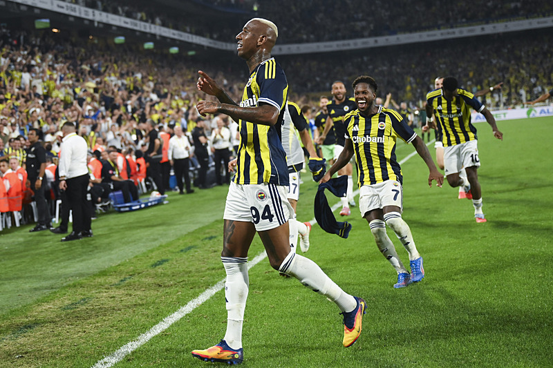 Fenerbahçe’de Talisca bilmecesi! Transfer ve ayrılık...