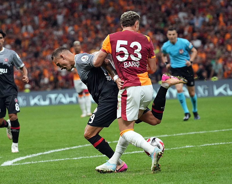 Spor yazarları Galatasaray - Fatih Karagümrük maçını yorumladı!
