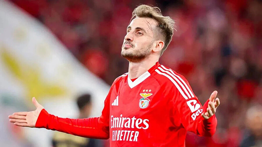 TRANSFER HABERİ: Fenerbahçe Kerem Aktürkoğlu için teklfini güncelledi! İşte Benfica’ya önerilen bonservis