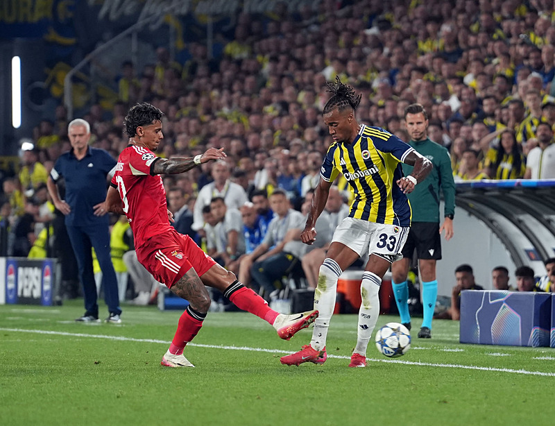 Spor yazarları Fenerbahçe - Benfica maçını değerlendirdi