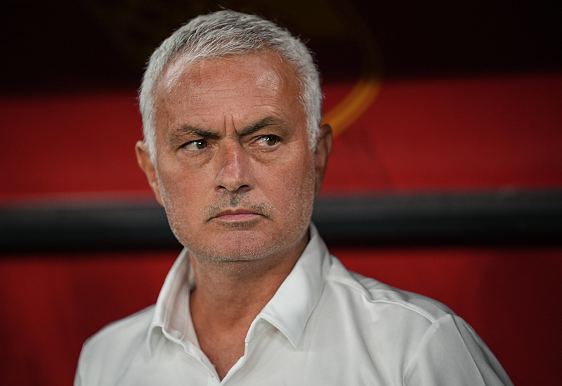 FENERBAHÇE HABERİ | Jose Mourinho’ya Premier Lig’den ilgi! Adaylar arasında