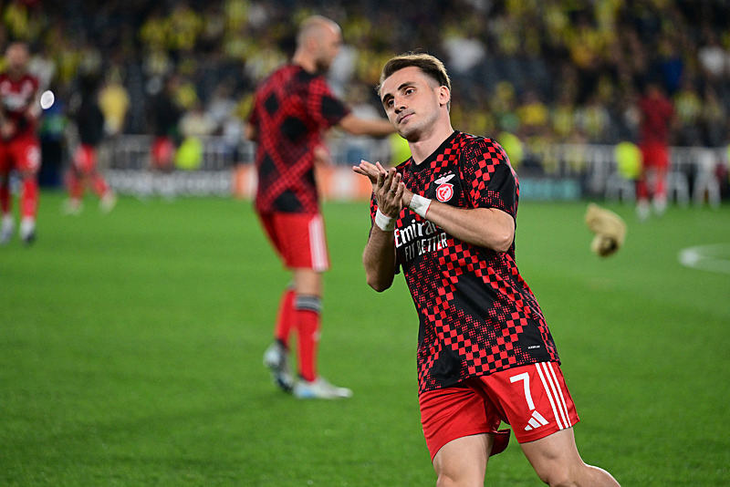 Benfica’dan gündem olan Kerem Aktürkoğlu paylaşımı!