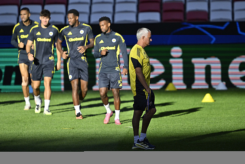 Fenerbahçe Benfica’yı elerse dev bir gelir elde edecek! İşte o miktar...