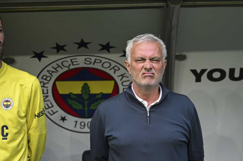 Fenerbahçe Tielemans transferinde aynı sorunu mu yaşayacak? Aston Villa ile rakip olunca...