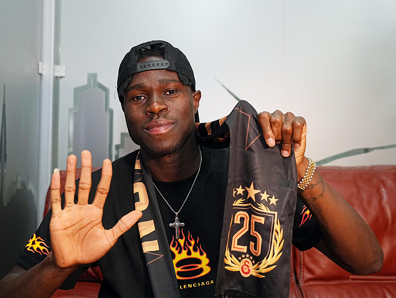 TRANSFER HABERİ: Galatasaray’a Nijeryalı dinamo!
