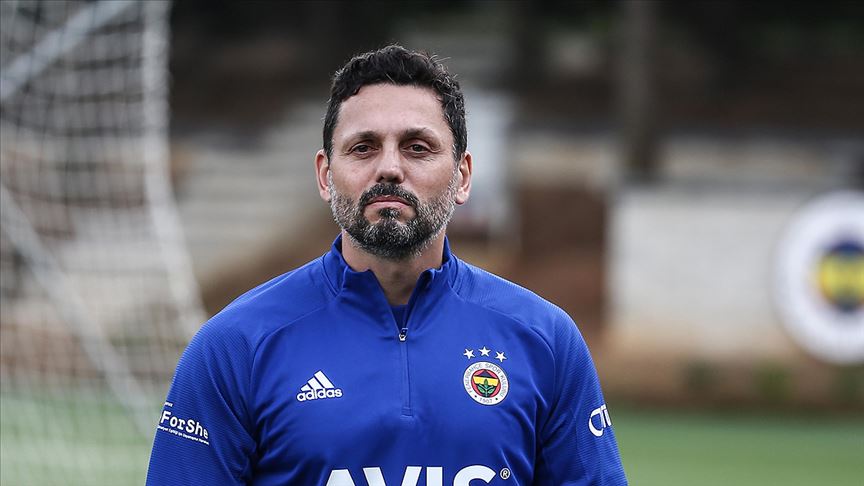 Fenerbahçe’ye hoca dayanmıyor! 7 sene 11 teknik direktör