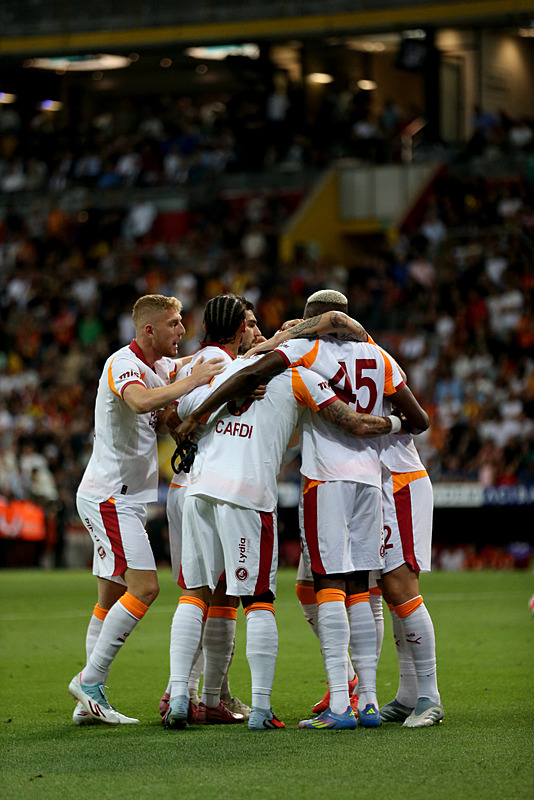 GALATASARAY HABERİ: Okan Buruk’tan flaş Barış Alper kararı! Çaykur Rizespor maçında...