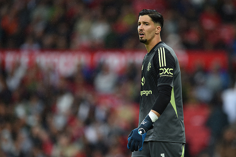 TRANSFER HABERİ - Galatasaray rotasını Manchester’a çevirdi! 2 kaleci radarda