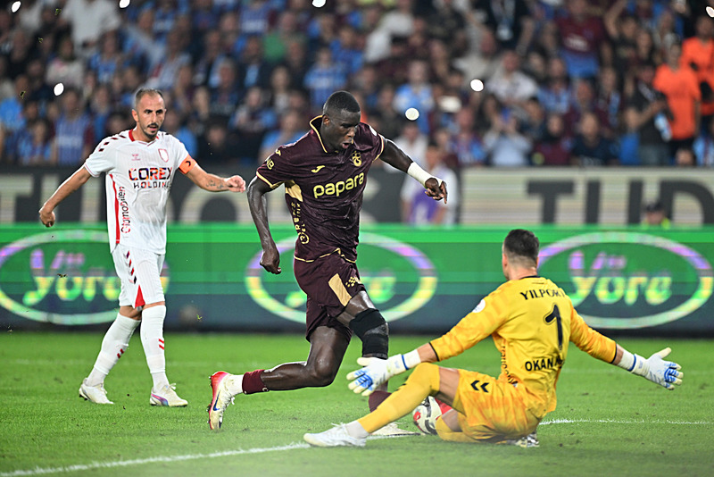 Usta yazardan Trabzonspor’un yıldızına övgü dolu sözler: Yürekli büyük dev adam!