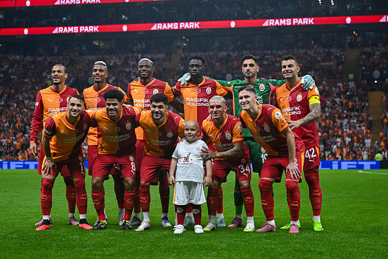 TRANSFER HABERİ: Galatasaray’ta bir ayrılık daha!