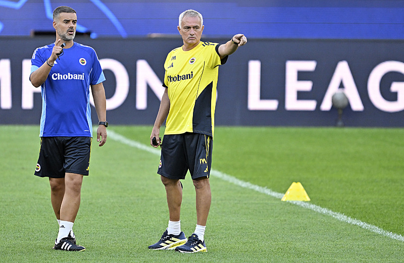 Jose Mourinho hakkında ortaya çıkan flaş gerçek! Meğer Feyenoord maçından önce...