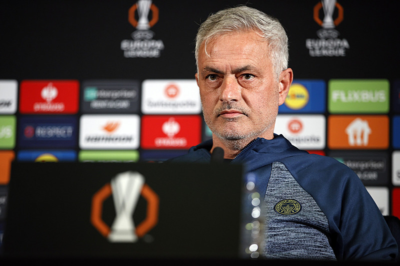 Jose Mourinho hakkında ortaya çıkan flaş gerçek! Meğer Feyenoord maçından önce...