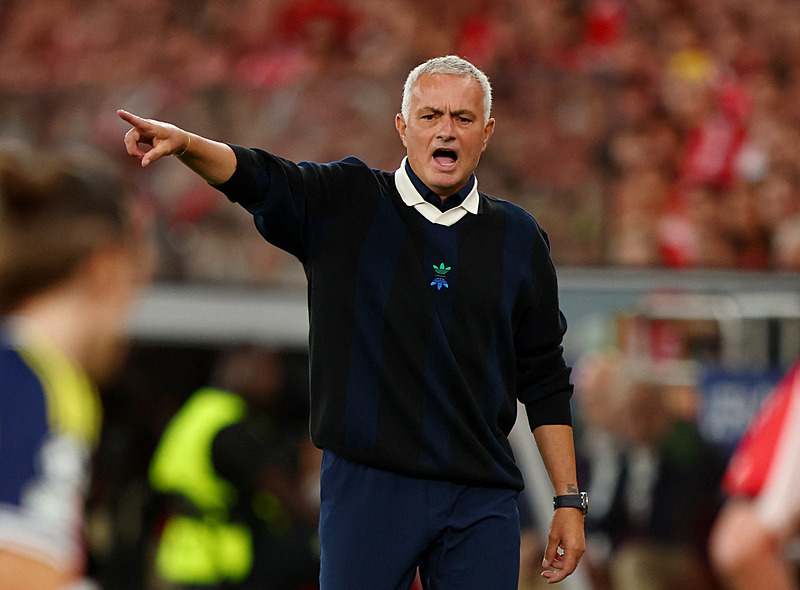 Fenerbahçe’den ayrılan Jose Mourinho için flaş iddia! İşte yeni adresi