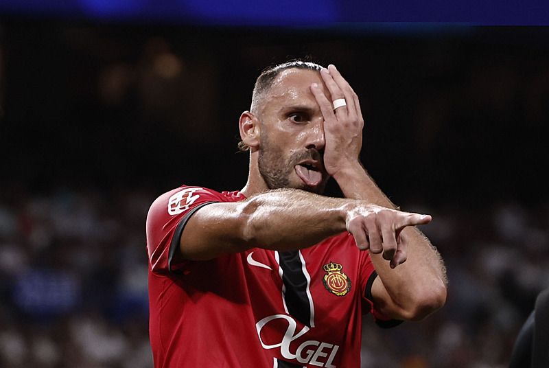 Fenerbahçe’nin eski yıldızı Galatasaray’a! Transferde günün bombası