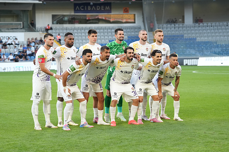 Galatasaray’da tek hedef galibiyet! İşte Okan Buruk’un Eyüpspor ilk 11’i