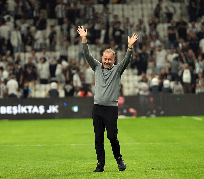 Spor yazarları Beşiktaş’ın galibiyetini değerlendirdi: Hak ettiği cezayı kesti