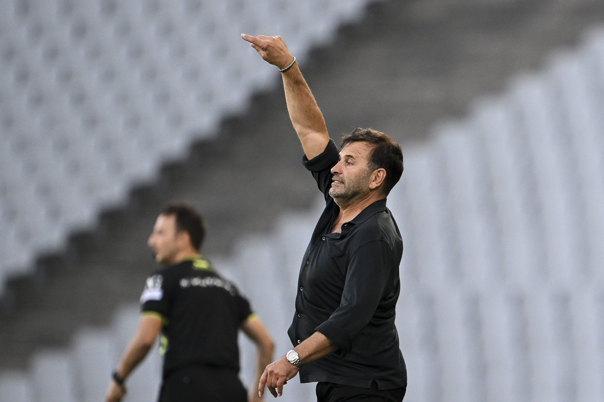 GALATASARAY HABERLERİ: Okan Buruk’tan flaş karar! Abdülkerim ve Singo...