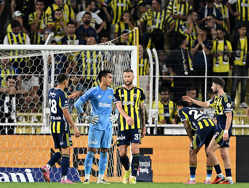 Spor yazarları Fenerbahçe-Corendon Alanyaspor maçını değerlendirdi