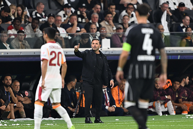 Galatasaray’da Okan Buruk kararından pişman!