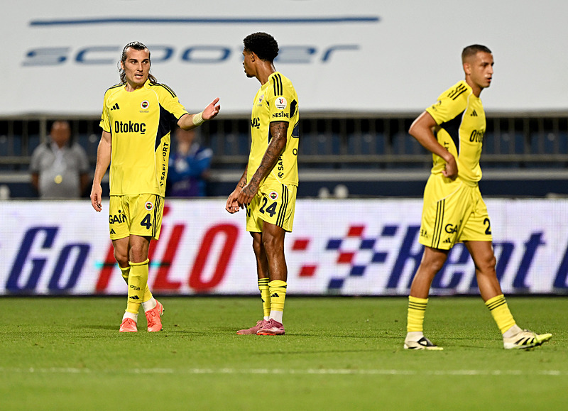 Fenerbahçe’yi bekleyen tehlike’yi Ahmet Çakar açıkladı!