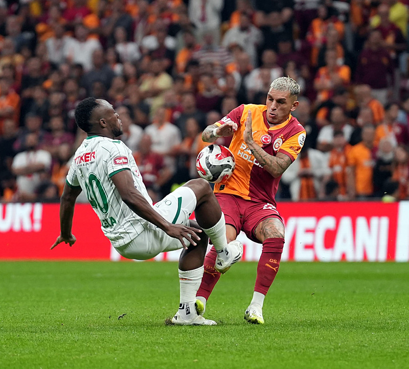 Spor yazarları Galatasaray-Tümosan Konyaspor maçını değerlendirdi