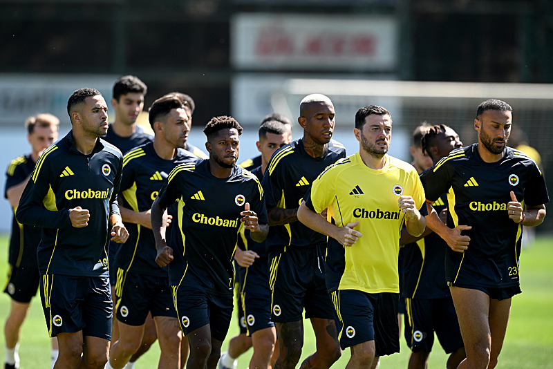Tedesco’dan büyük sürpriz! İşte Fenerbahçe’nin Dinamo Zagreb maçı muhtemel 11’i