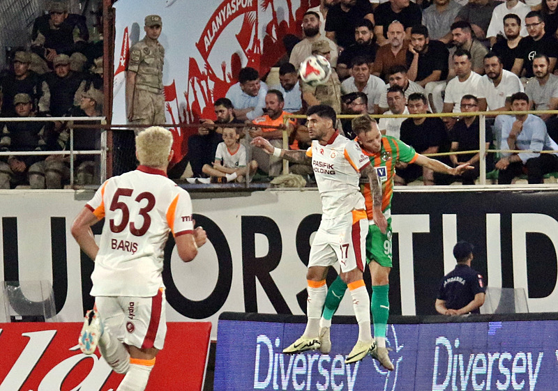 Spor yazarları Corendon Alanyaspor-Galatasaray maçını yorumladı