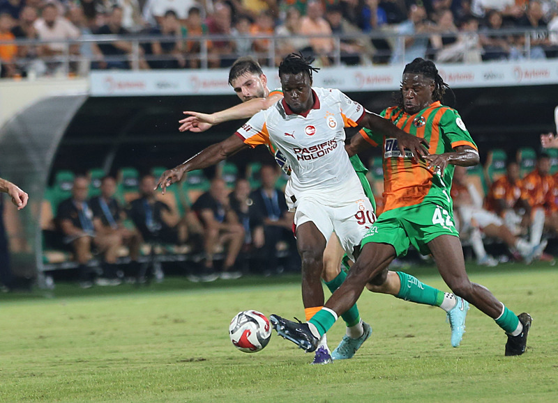 Spor yazarları Corendon Alanyaspor-Galatasaray maçını yorumladı