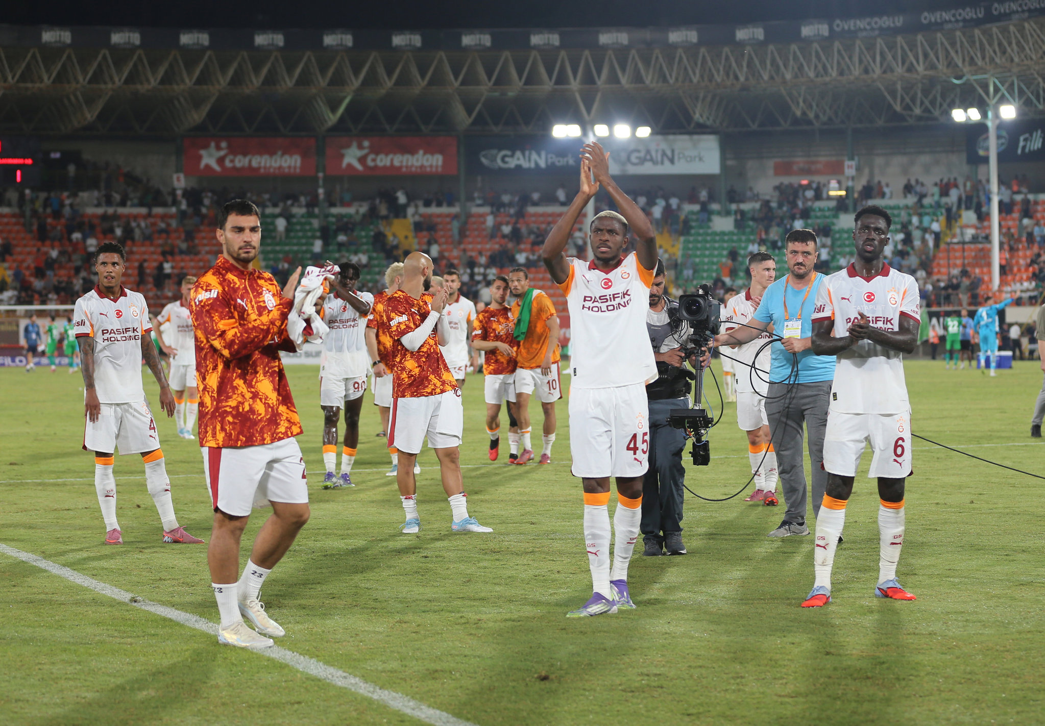 Galatasaray’da 5 büyük sorun! Okan Buruk ne yapacak?