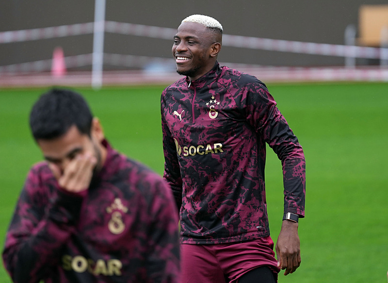 Okan Buruk kararını verdi! Galatasaray-Liverpool maçında...
