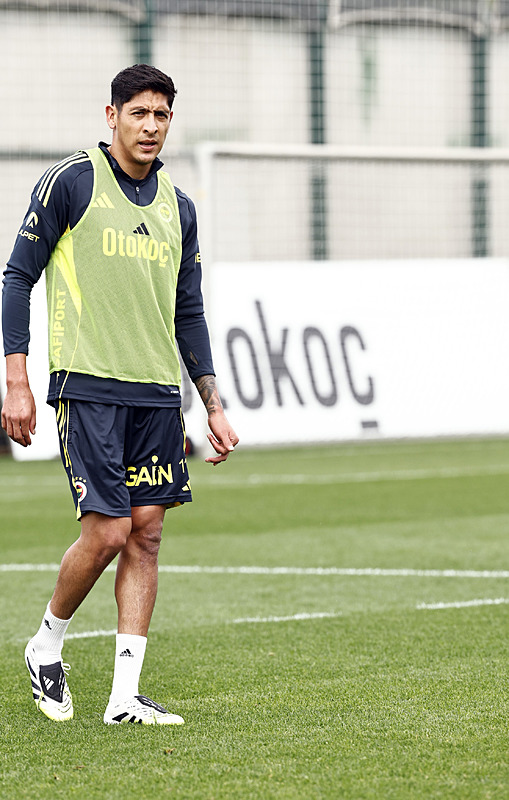 Fenerbahçe’de flaş gelişme! Takıma geri döndü