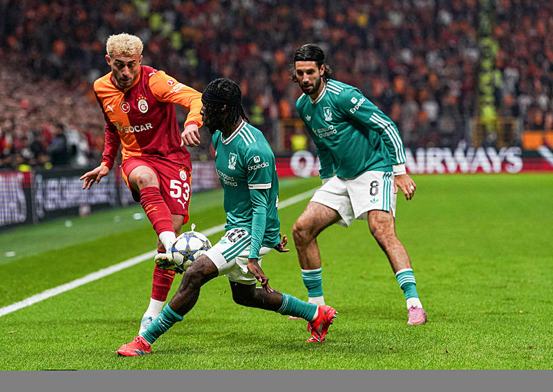 Spor yazarları Galatasaray-Liverpool maçını değerlendirdi! İngilizlere futbol dersi verdi