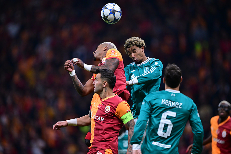 Spor yazarları Galatasaray-Liverpool maçını değerlendirdi! İngilizlere futbol dersi verdi