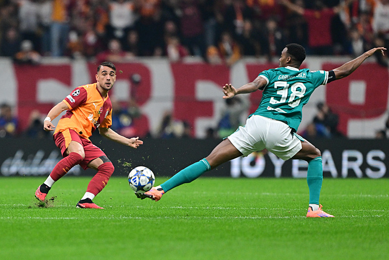 Spor yazarları Galatasaray-Liverpool maçını değerlendirdi! İngilizlere futbol dersi verdi