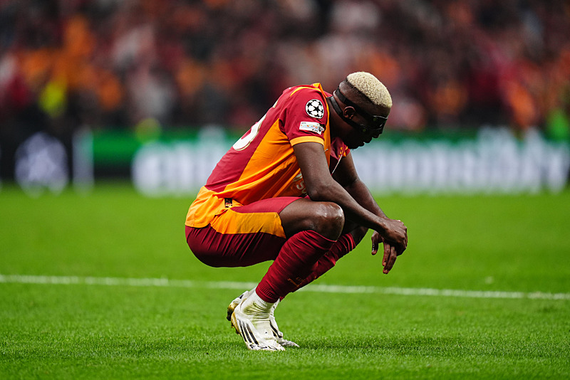 Galatasaray’da Beşiktaş derbisi öncesi Osimhen endişesi!