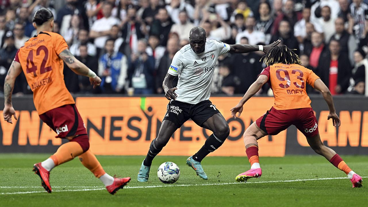 Zirvede büyük heyecan! İşte Galatasaray-Beşiktaş derbisinin 11’leri
