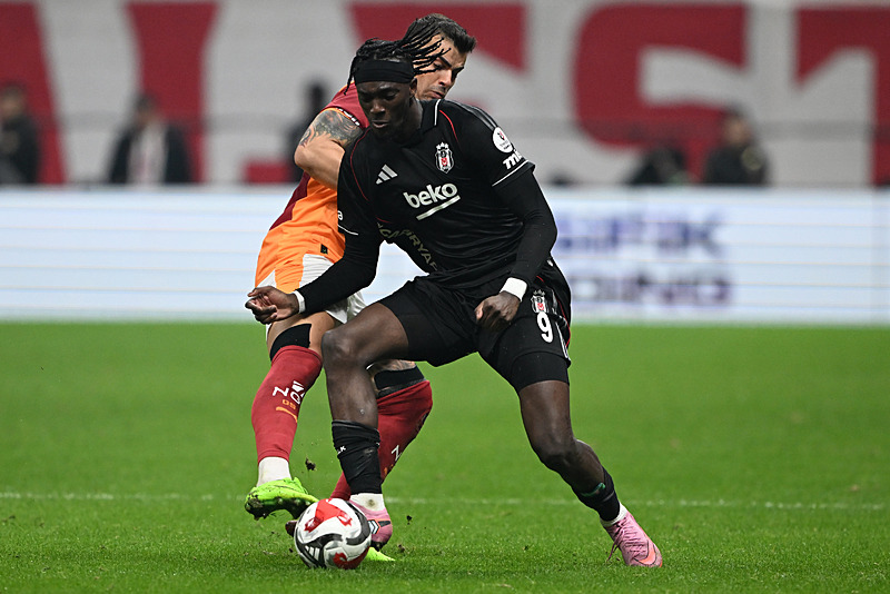 Yasin Kol Galatasaray-Beşiktaş derbisinde kural hatası yaptı mı? Ahmet Çakar açıkladı!