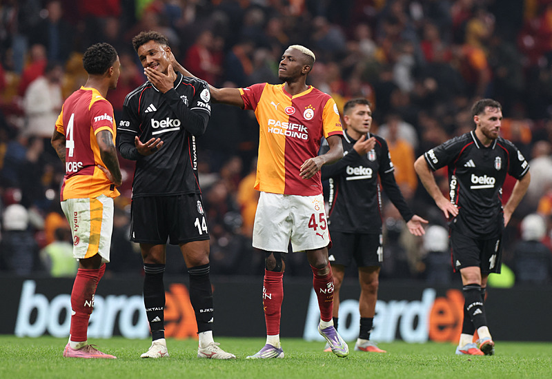 Yasin Kol Galatasaray-Beşiktaş derbisinde kural hatası yaptı mı? Ahmet Çakar açıkladı!