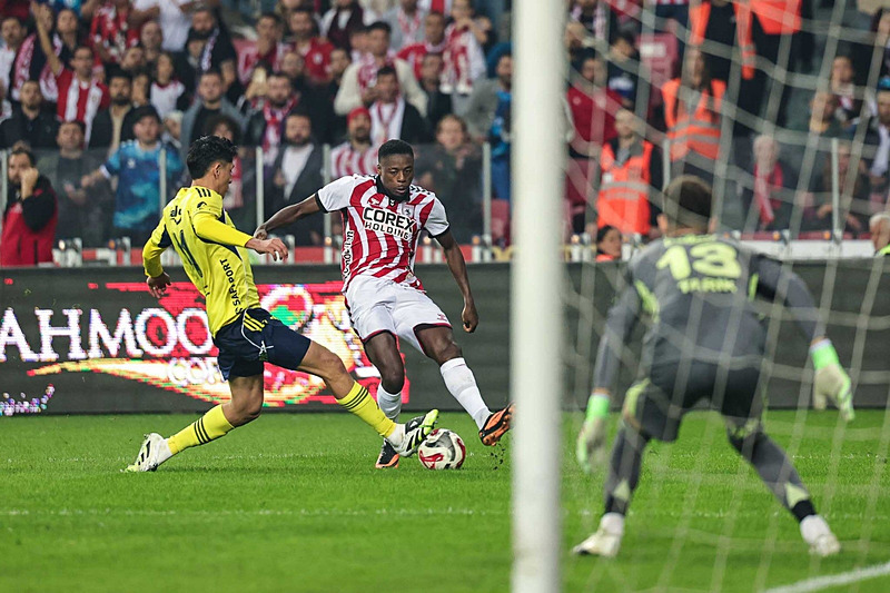 Samsunspor-Fenerbahçe maçında gol iptali doğru mu? Ahmet Çakar yorumladı!