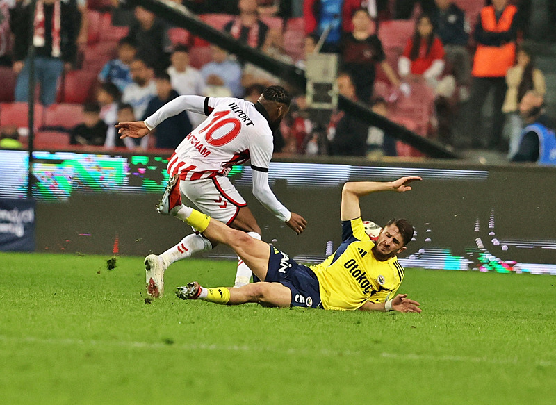 Spor yazarları Samsunspor-Fenerbahçe maçını değerlendirdi!