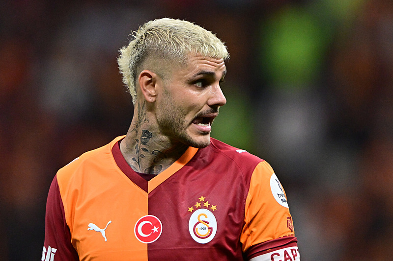 GALATASARAY HABERİ: Mauro Icardi’den olay talep! Okan Buruk ile görüştü ve...