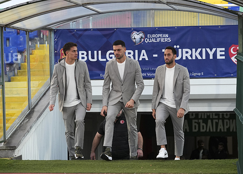 Fenerbahçe’den flaş transfer hamlesi! Milli yıldız yuvaya dönüyor