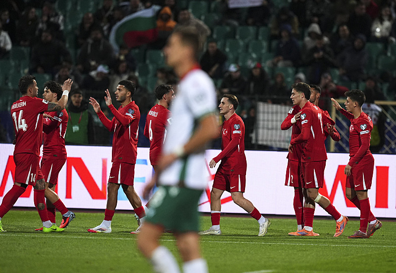 Milli takımımızın zaferi Komşu’yu karıştırdı! İşte Bulgaristan’da atılan manşetler