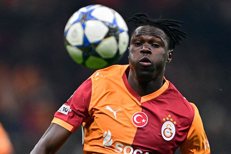 Galatasaray’da Wilfried Singo’nun sahalara döneceği tarih belli oldu!