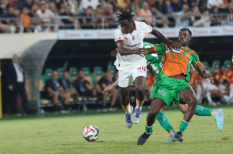 TRANSFER HABERİ | Galatasaray’da Wilfried Singo’nun bonservisi belirlendi! Tarihi rakam...