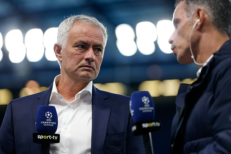 FENERBAHÇE HABERİ - Jose Mourinho’dan Sadettin Saran’a flaş yanıt! Tek cümleyle...