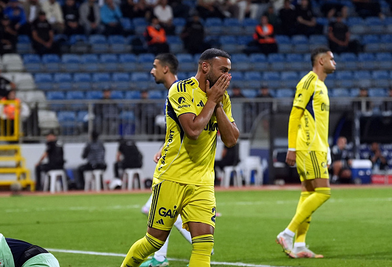 FENERBAHÇE TRANSFER HABERİ - Kadro dışı kalmıştı! Beşiktaş’a mı gidiyor?