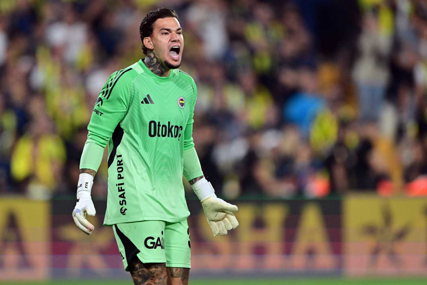 Fenerbahçe’de Ederson Karagümrük maçında oynayacak mı?