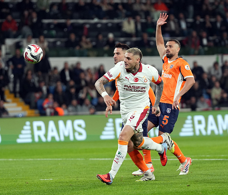 Spor yazarları RAMS Başakşehir-Galatasaray maçını değerlendirdi