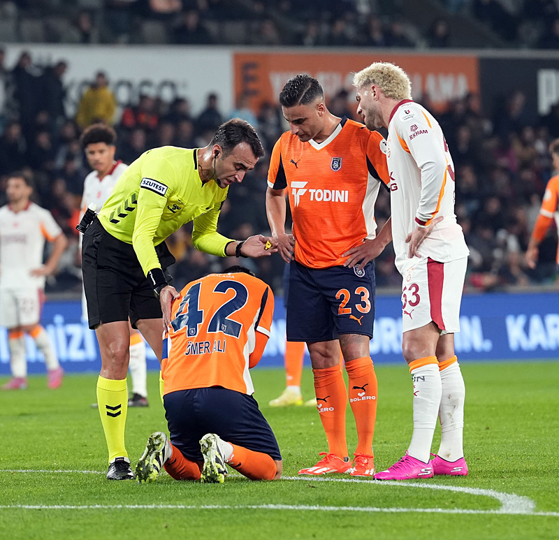 Spor yazarları RAMS Başakşehir-Galatasaray maçını değerlendirdi